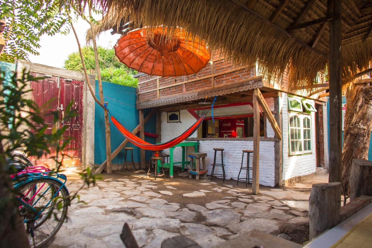 La Boheme Mini Hostel Gili Trawangan Exterior photo
